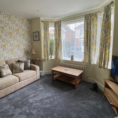 Charming 3 Bed House And Garden, Pet Friendly Villa Bournemouth Luaran gambar