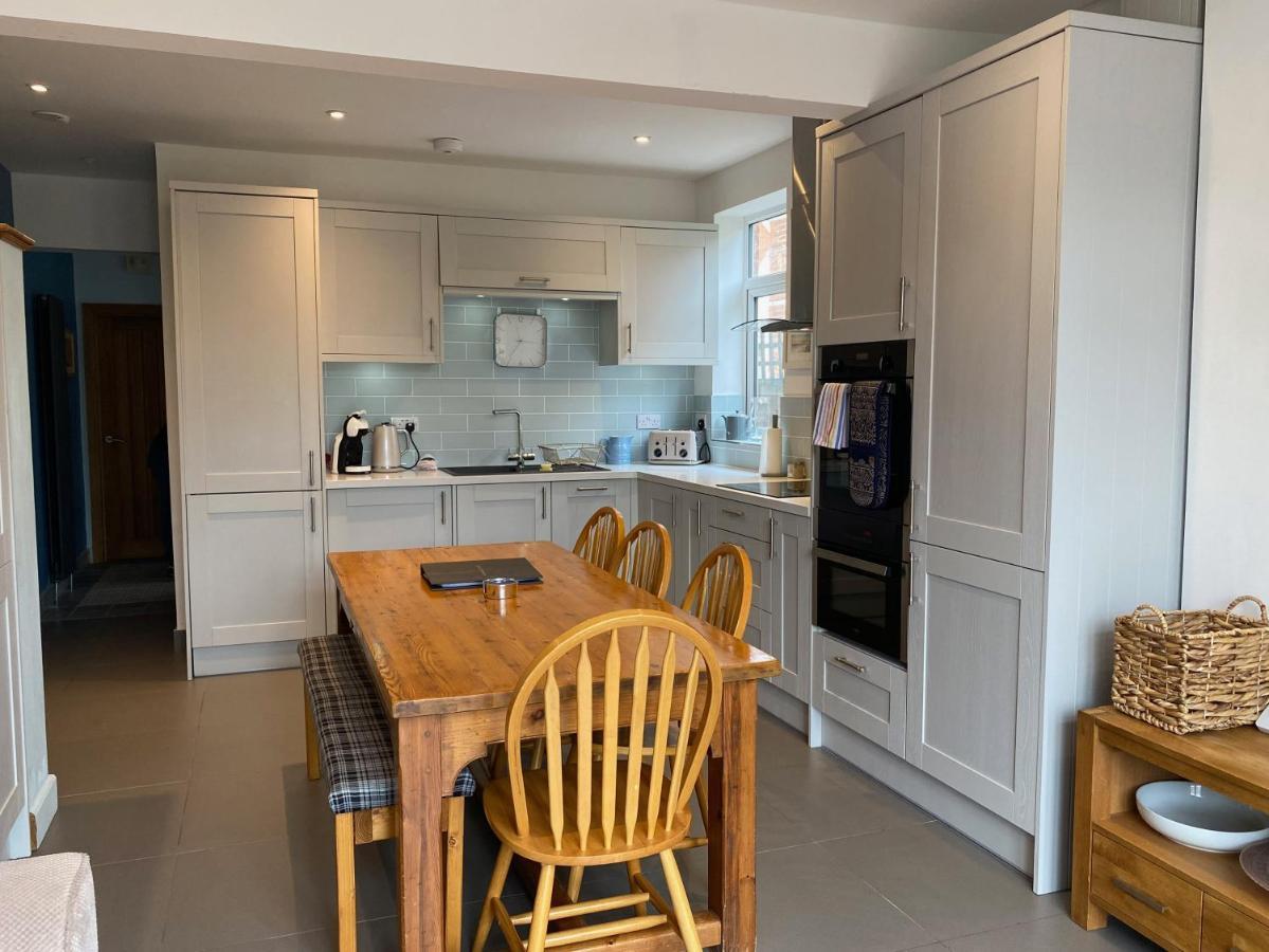 Charming 3 Bed House And Garden, Pet Friendly Villa Bournemouth Luaran gambar