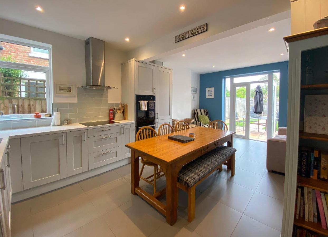 Charming 3 Bed House And Garden, Pet Friendly Villa Bournemouth Luaran gambar